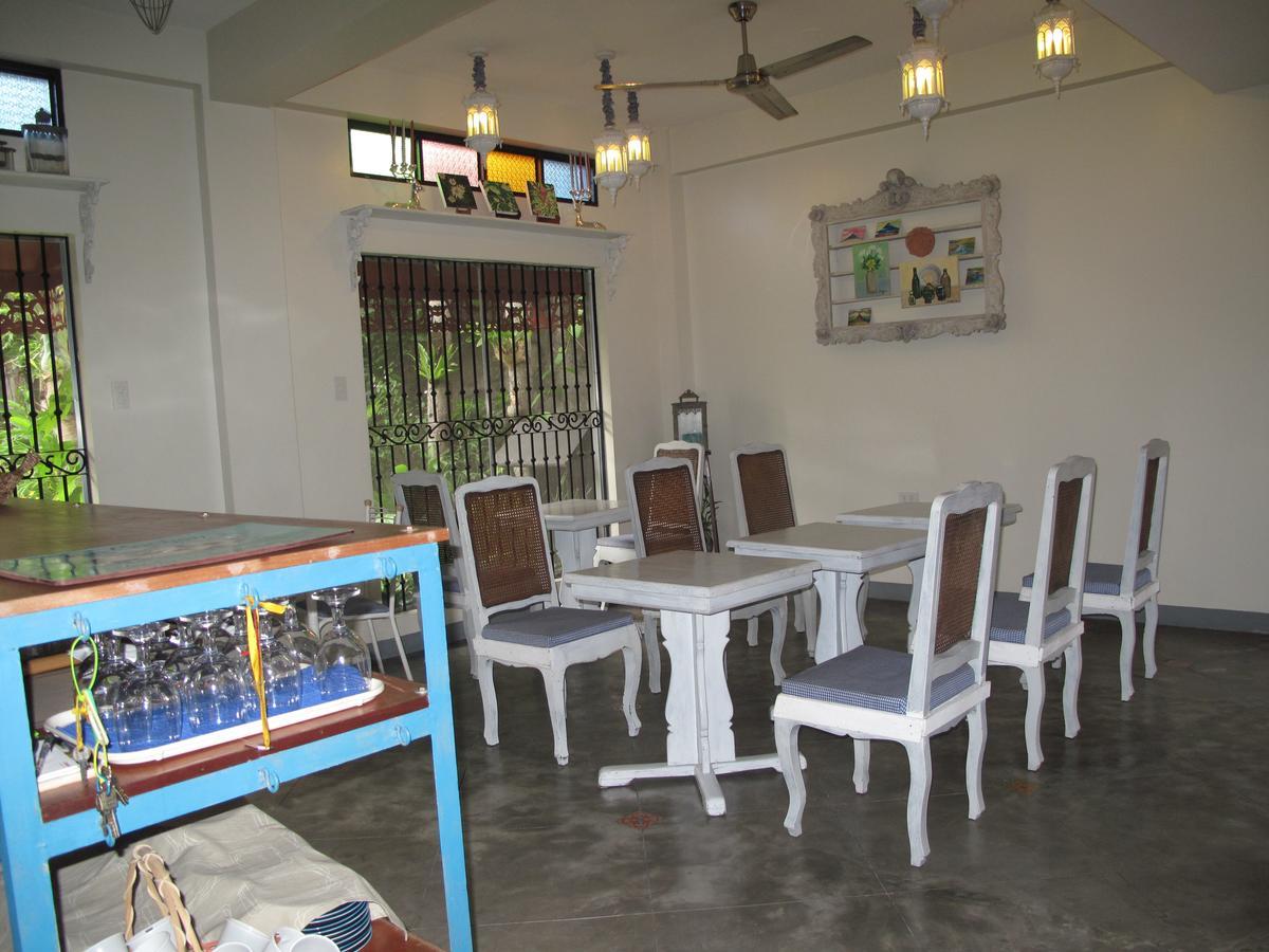 Casita Aurora Bed And Breakfast Legazpi Kültér fotó