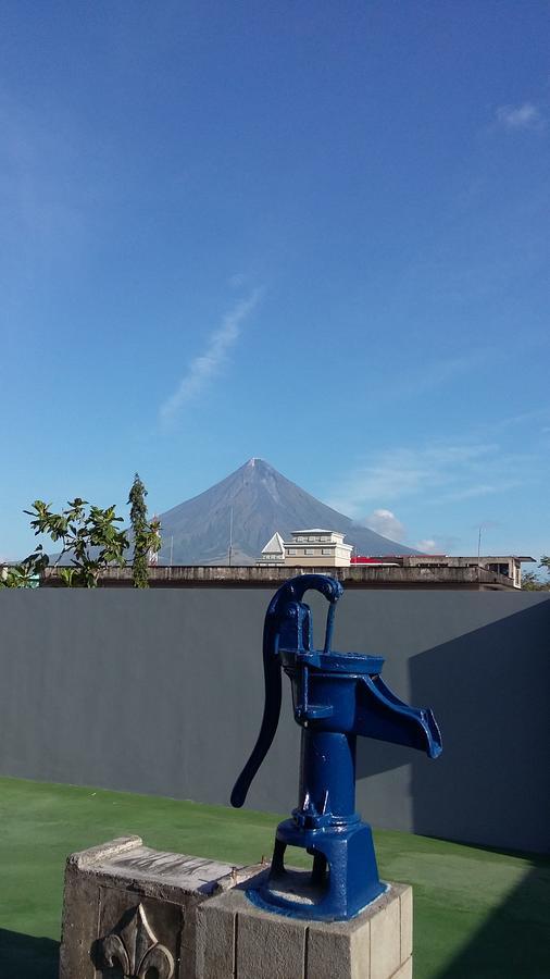 Casita Aurora Bed And Breakfast Legazpi Kültér fotó