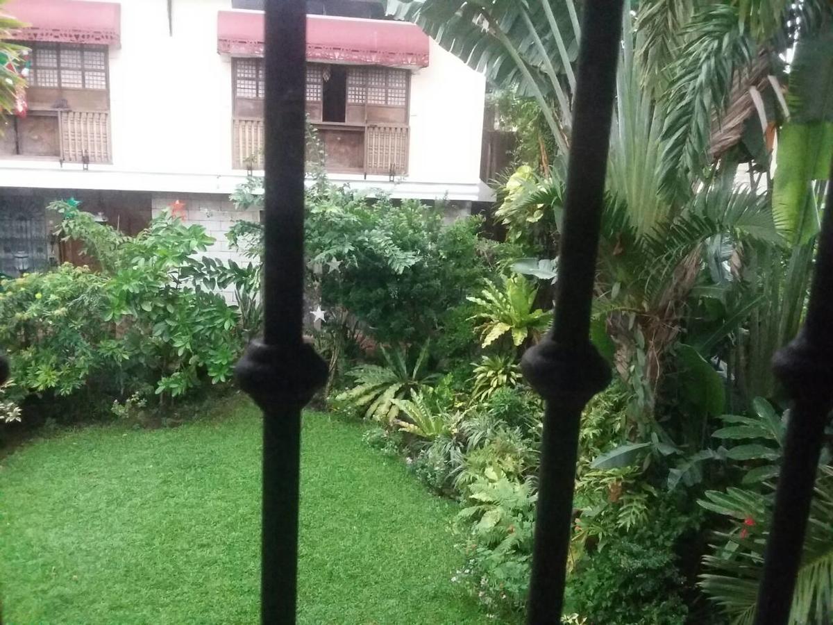 Casita Aurora Bed And Breakfast Legazpi Kültér fotó